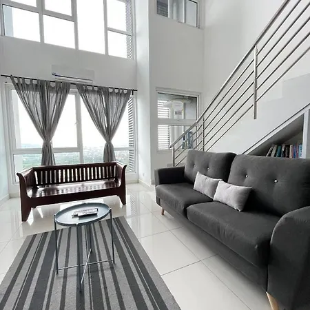 Yenni Duplex @ DeCentrum, Kajang Serdang  Bagian luar foto