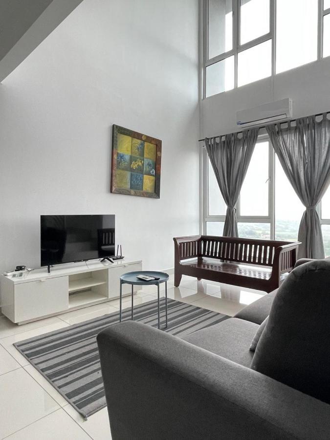 Apartment Yenni Duplex @ Decentrum, Kajang *